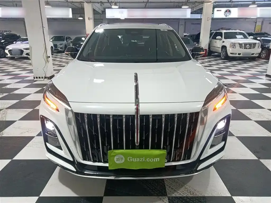 Hongqi HS3 — фото 3