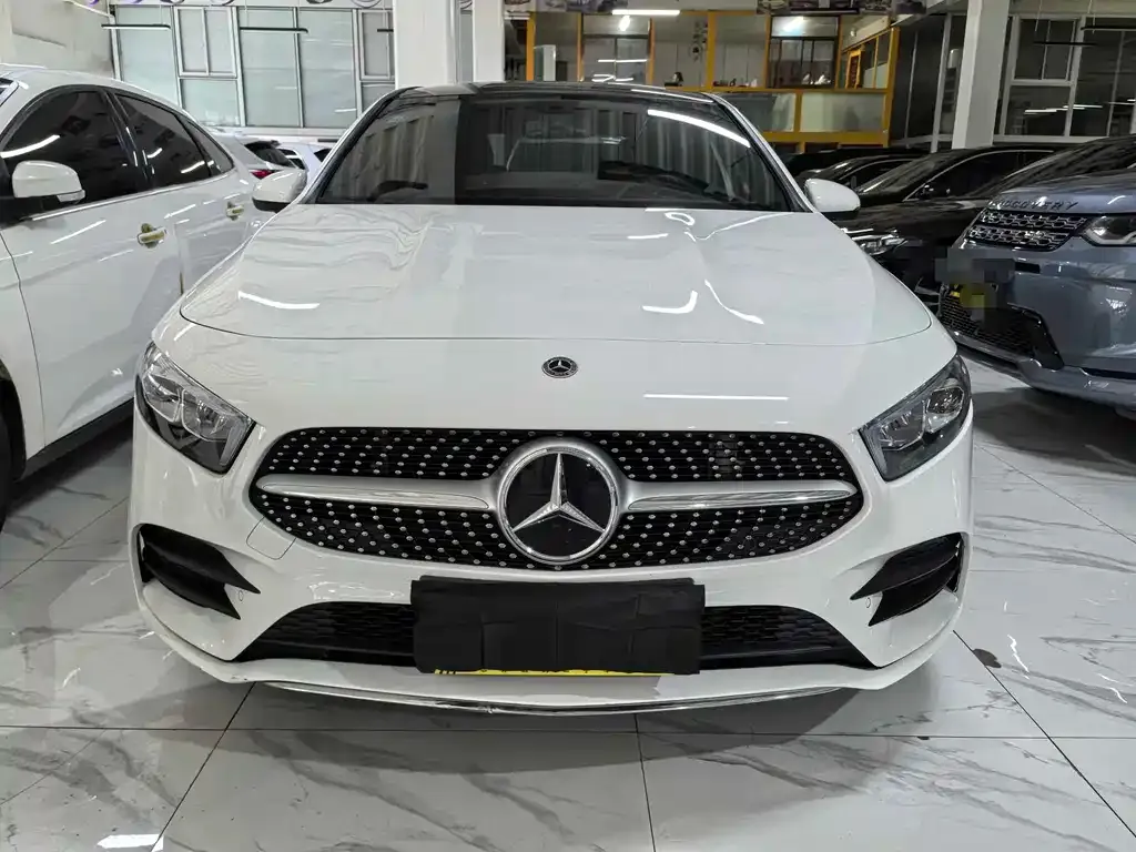 Mercedes-Benz A-Class — фото 10