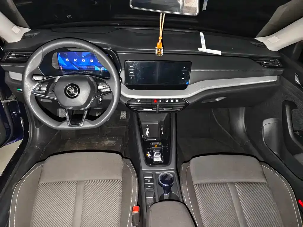 Skoda Octavia — фото 4
