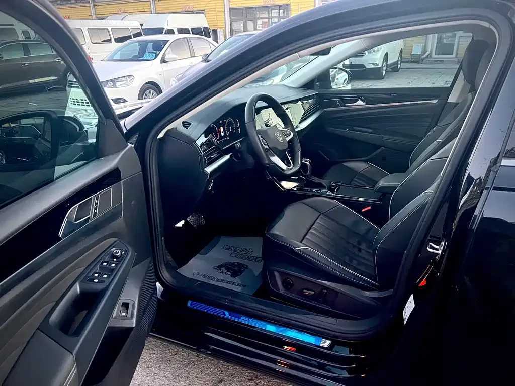 Volkswagen Passat — фото 2