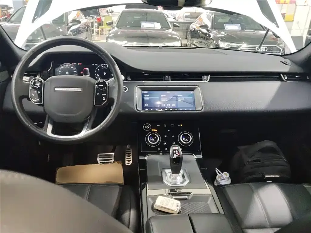 Land Rover Evoque — фото 4