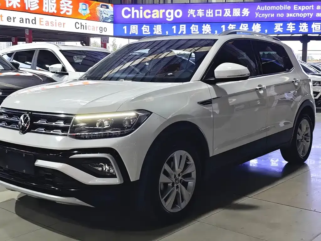 Volkswagen T-Cross — фото 1