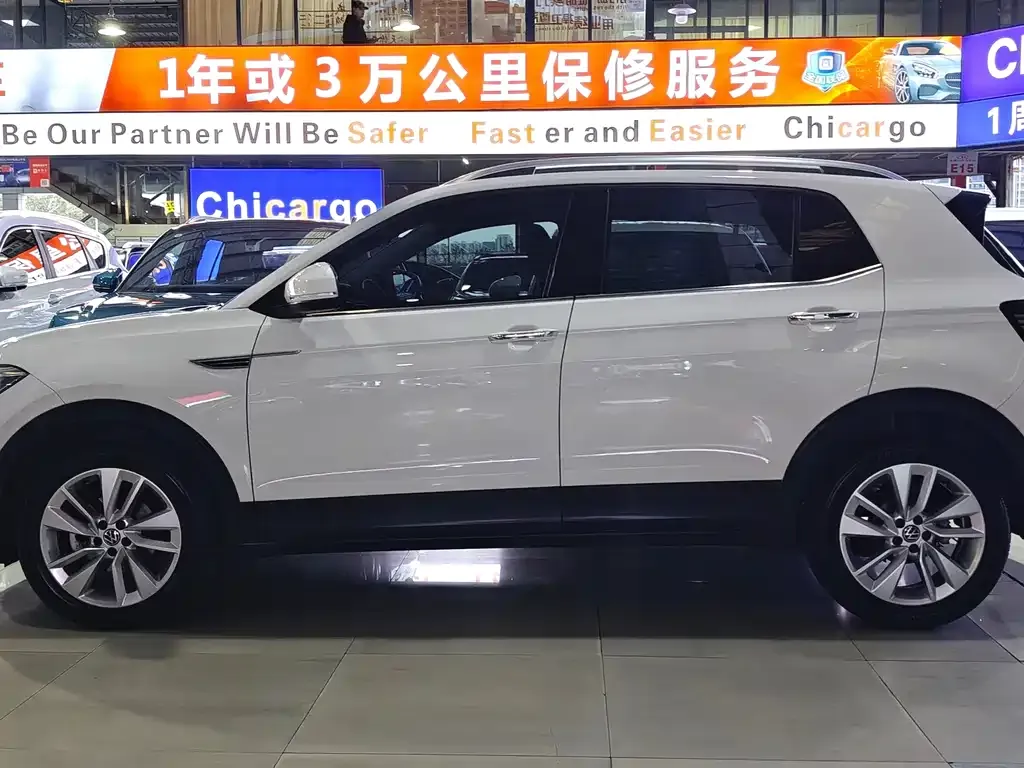 Volkswagen T-Cross — фото 7