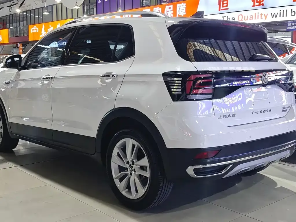 Volkswagen T-Cross — фото 2