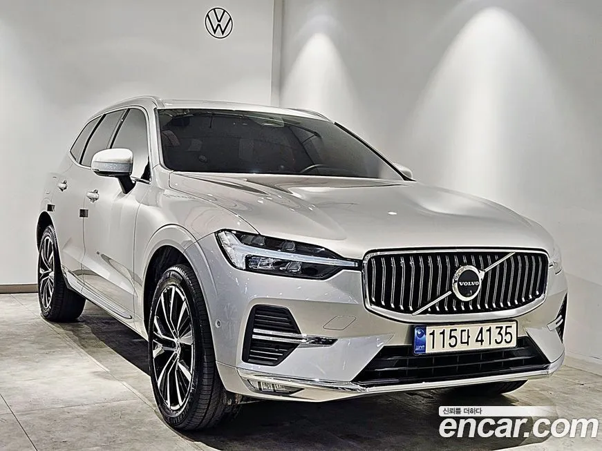 Volvo XC60 — фото 1