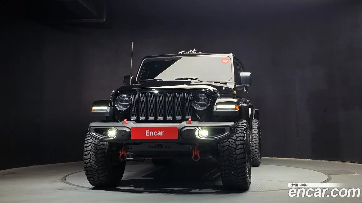 Jeep Wrangler — фото 3