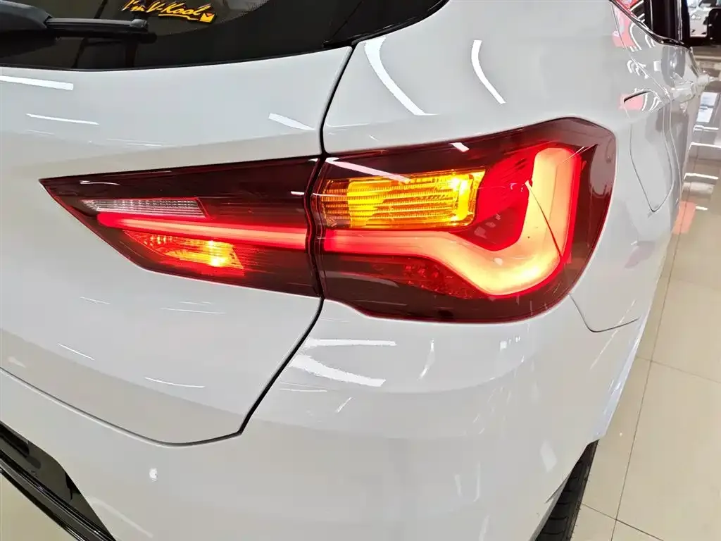 BMW X2 — фото 7