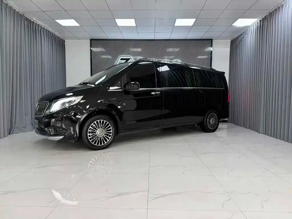 Mercedes-Benz Vito — фото 10