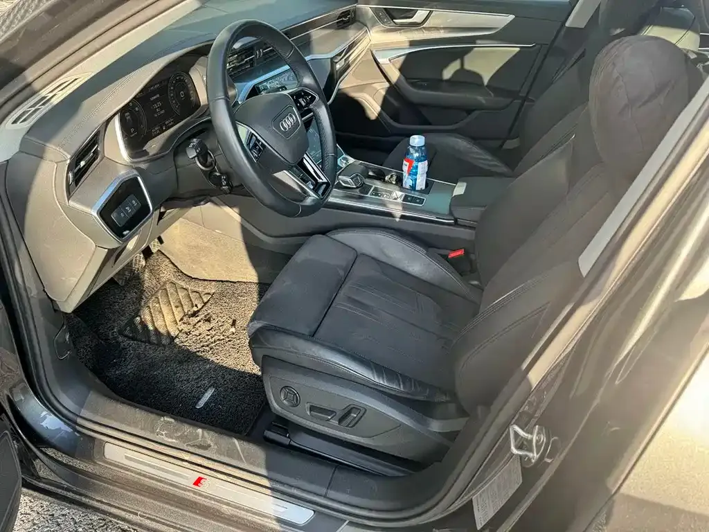 Audi A6 (Import) — фото 2