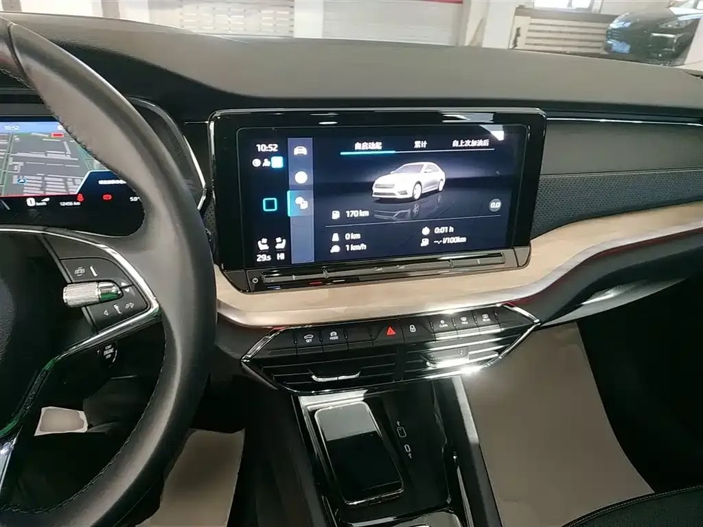 Skoda Octavia — фото 5