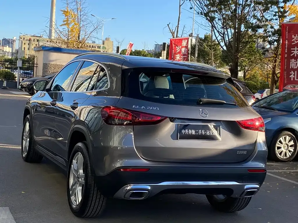 Mercedes-Benz GLA — фото 6