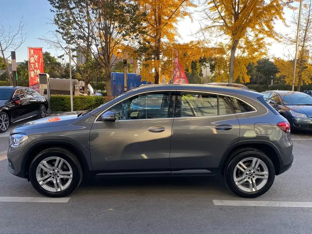 Mercedes-Benz GLA — фото 9