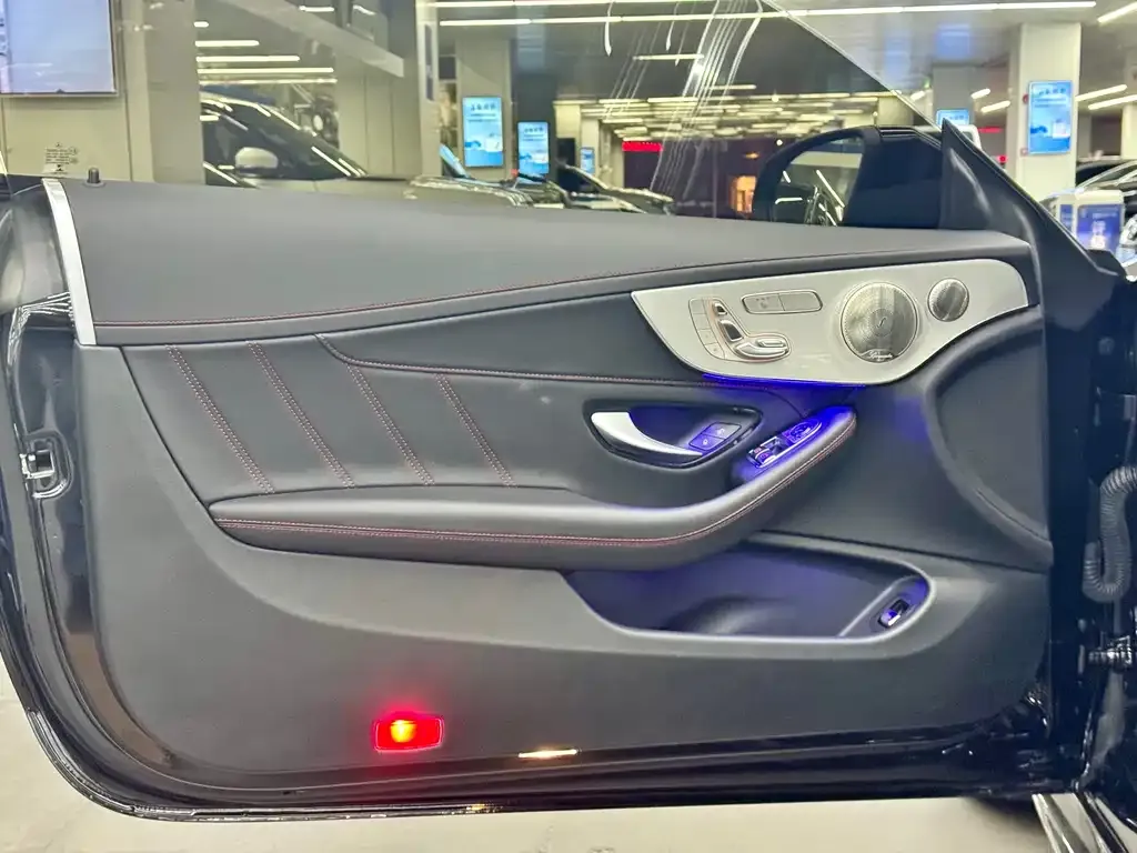Mercedes-Benz C-Class AMG — фото 2