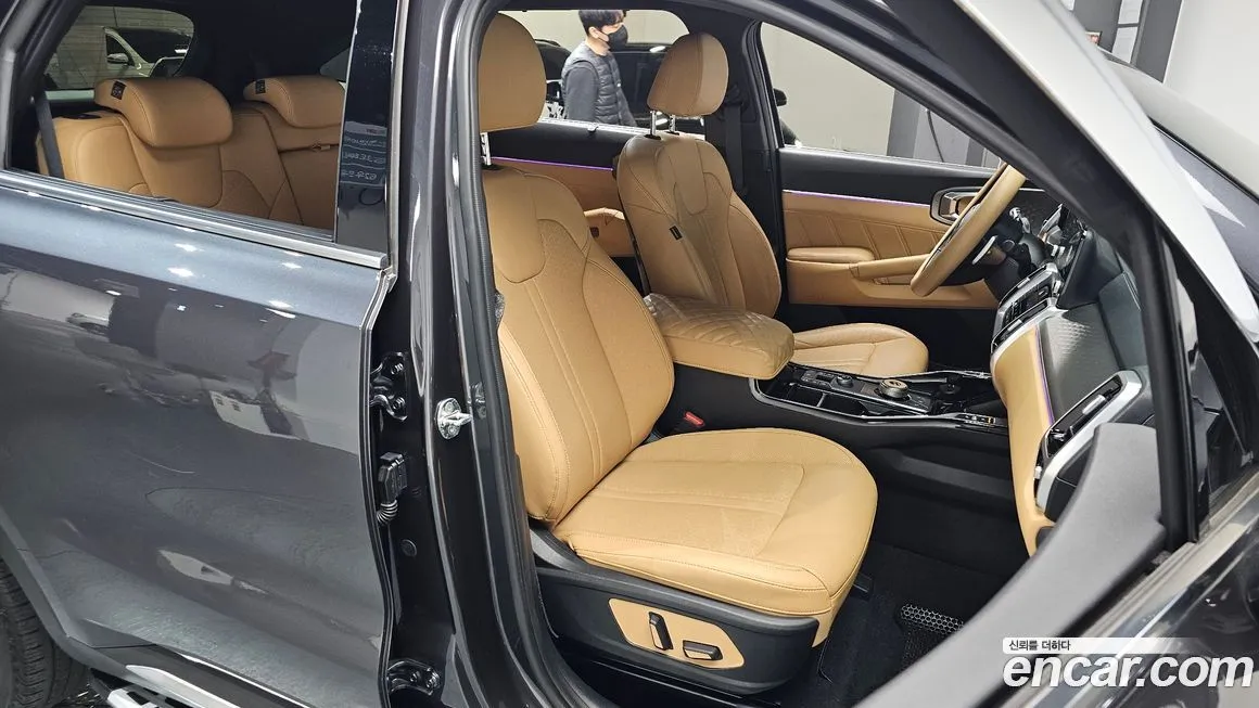 Kia Sorento — фото 8