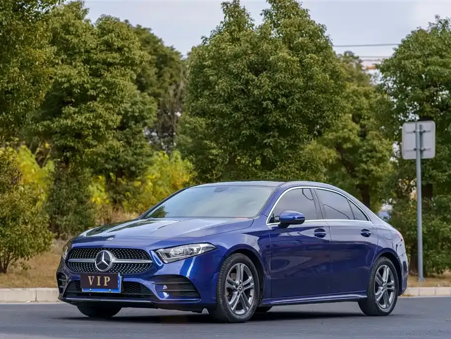 Mercedes-Benz A-Class — фото 1