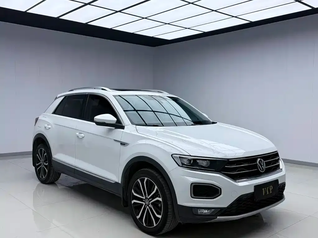 Volkswagen T-Roc — фото 3