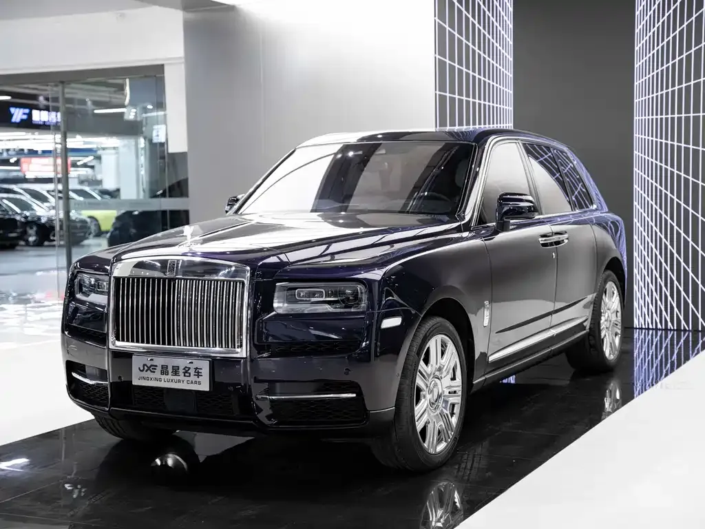 Rolls-Royce Cullinan — фото 1