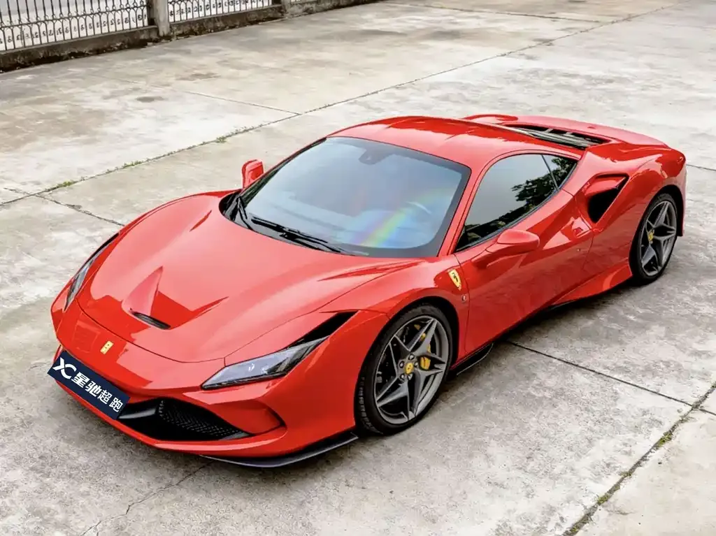 Ferrari F8 — фото 1