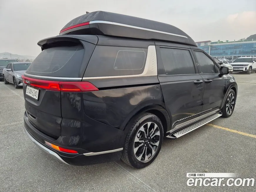 Kia Carnival — фото 10