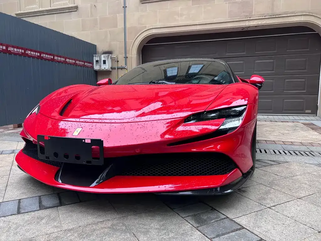 Ferrari SF90 — фото 1