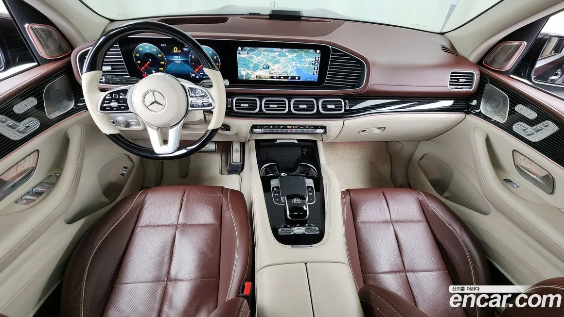 Mercedes-Benz GLS-Class — фото 6