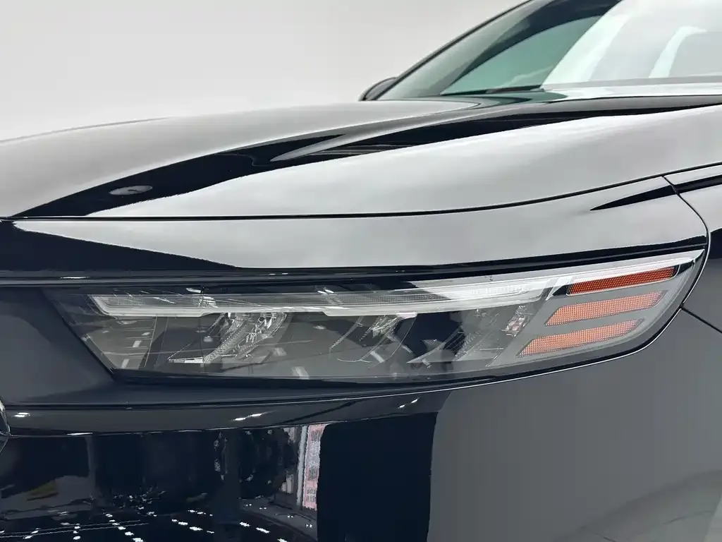 Honda Accord — фото 6