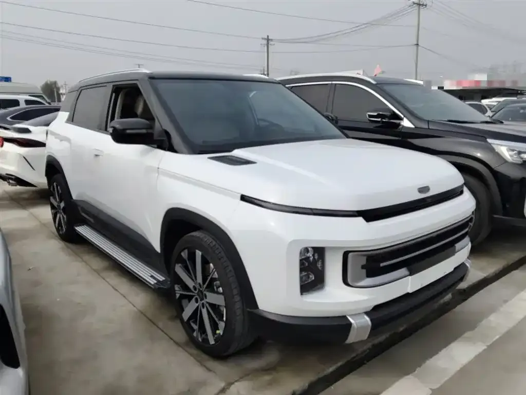 Geely Icon — фото 4