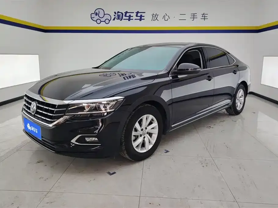 Volkswagen Passat — фото 1