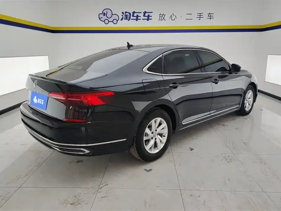 Volkswagen Passat — фото 8