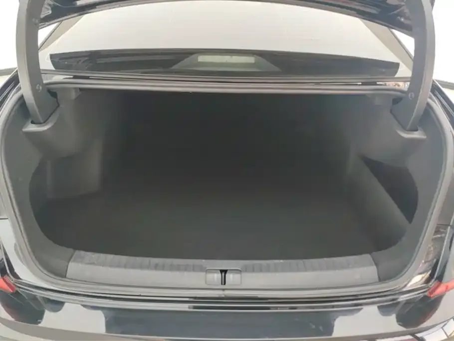 Volkswagen Passat — фото 3