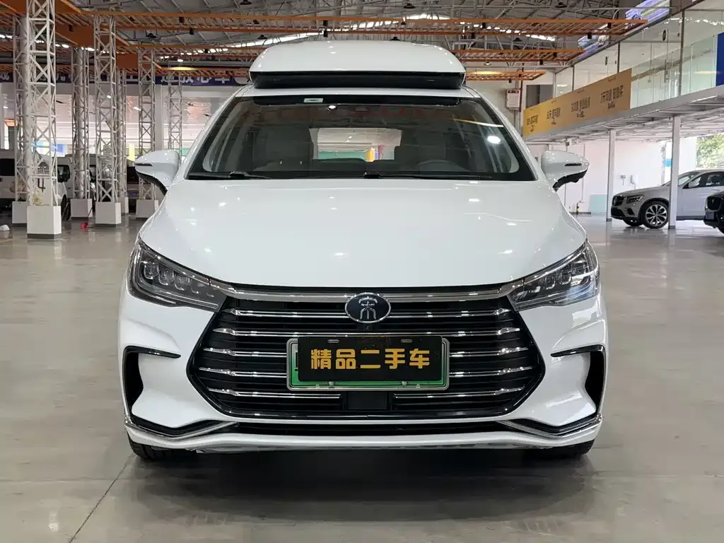 BYD MAX New Energy — фото 3