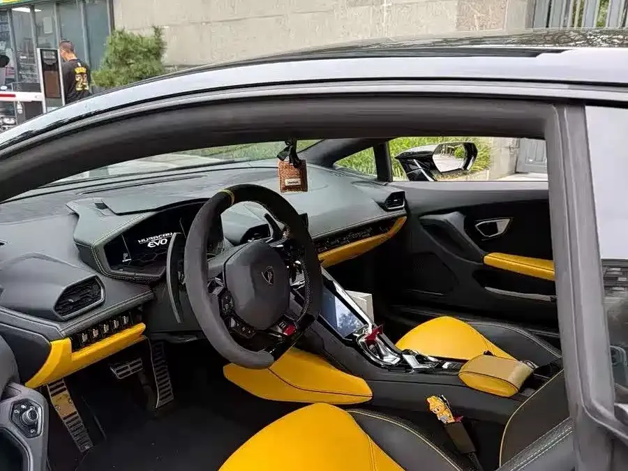 Lamborghini Huracan — фото 2
