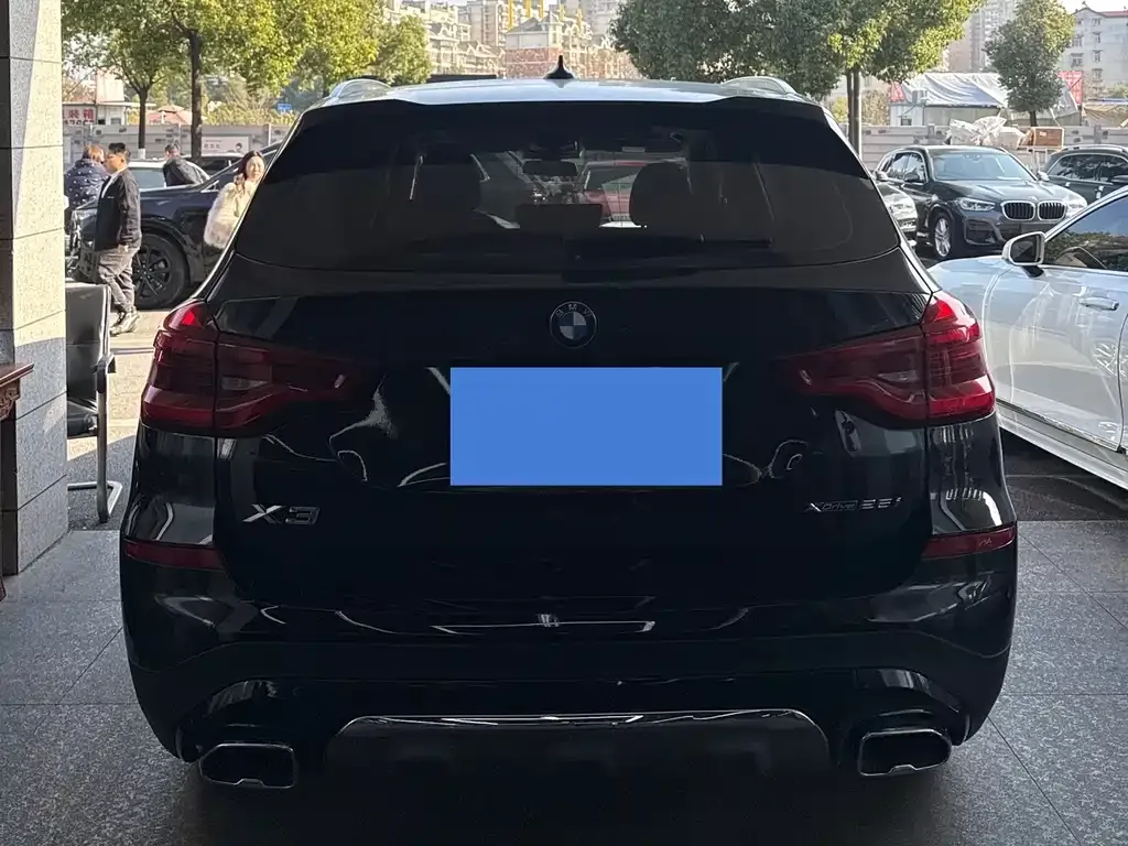 BMW X3 — фото 4