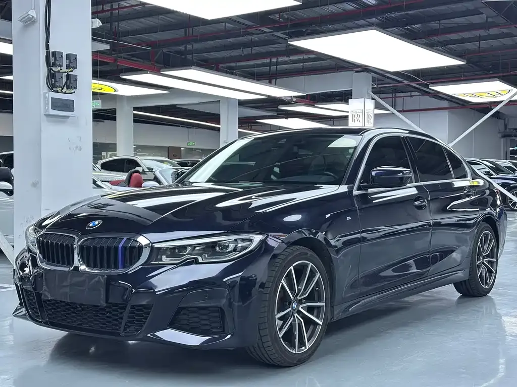 BMW 3 Series — фото 1
