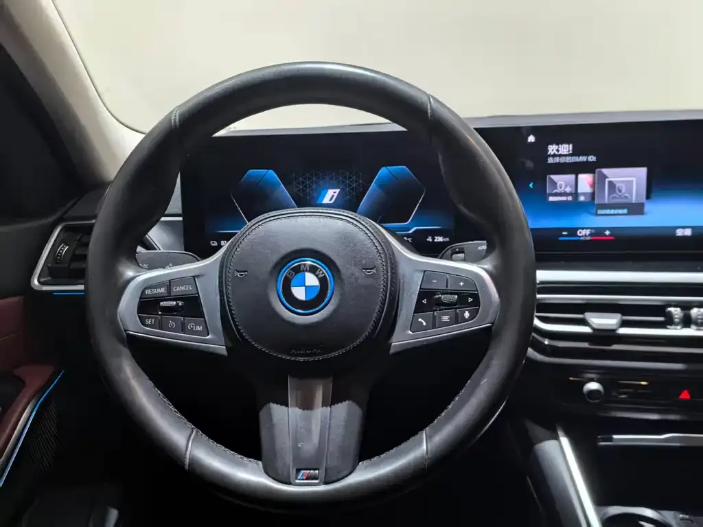 BMW i3 — фото 6