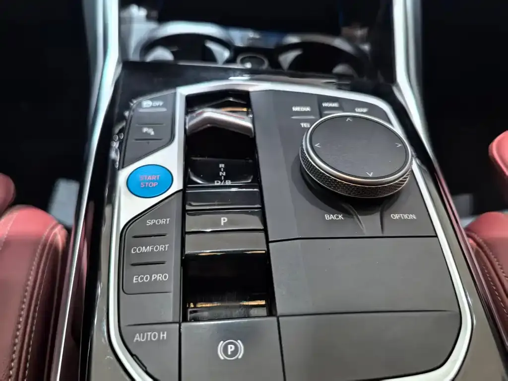 BMW i3 — фото 9