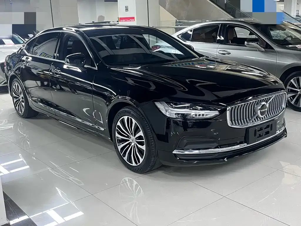 Volvo S90 — фото 9