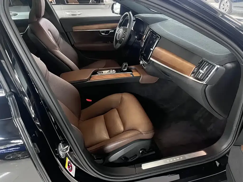 Volvo S90 — фото 3