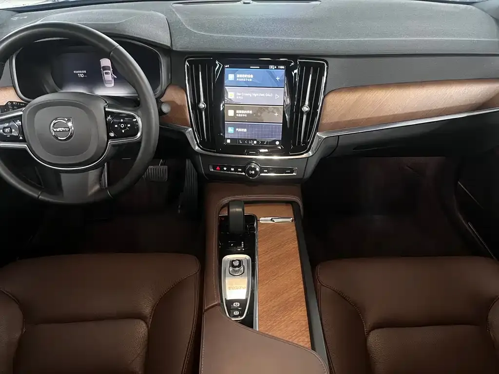 Volvo S90 — фото 4