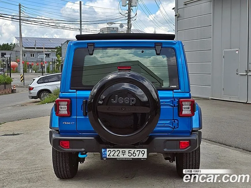 Jeep Wrangler — фото 2
