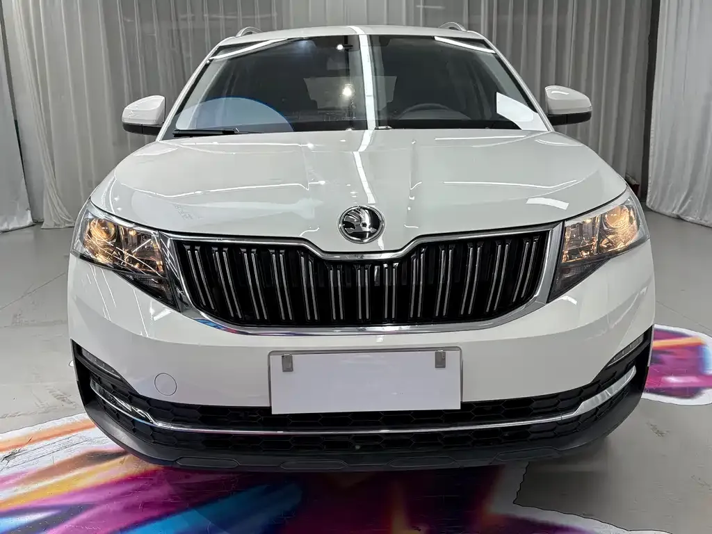 Skoda Kamiq — фото 2