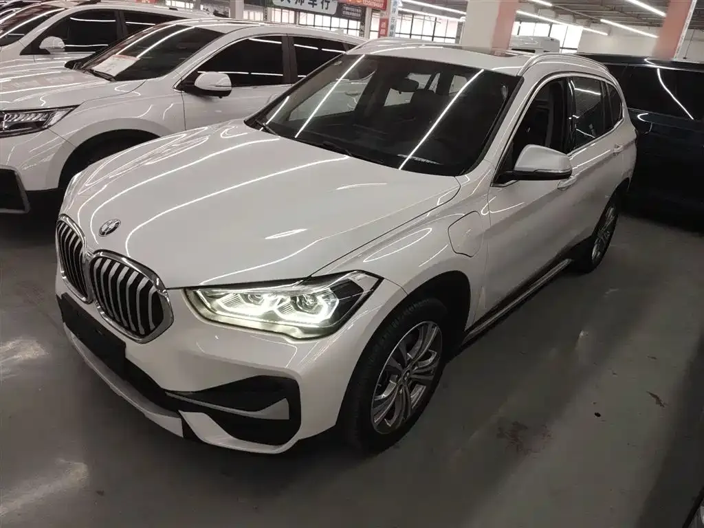 BMW X1 New Energy — фото 1
