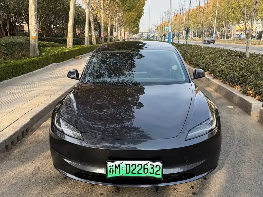 Tesla Model 3 — фото 2