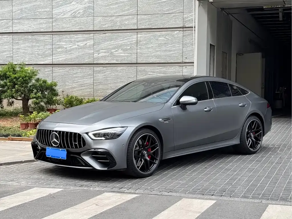 Mercedes-Benz AMG GT — фото 1