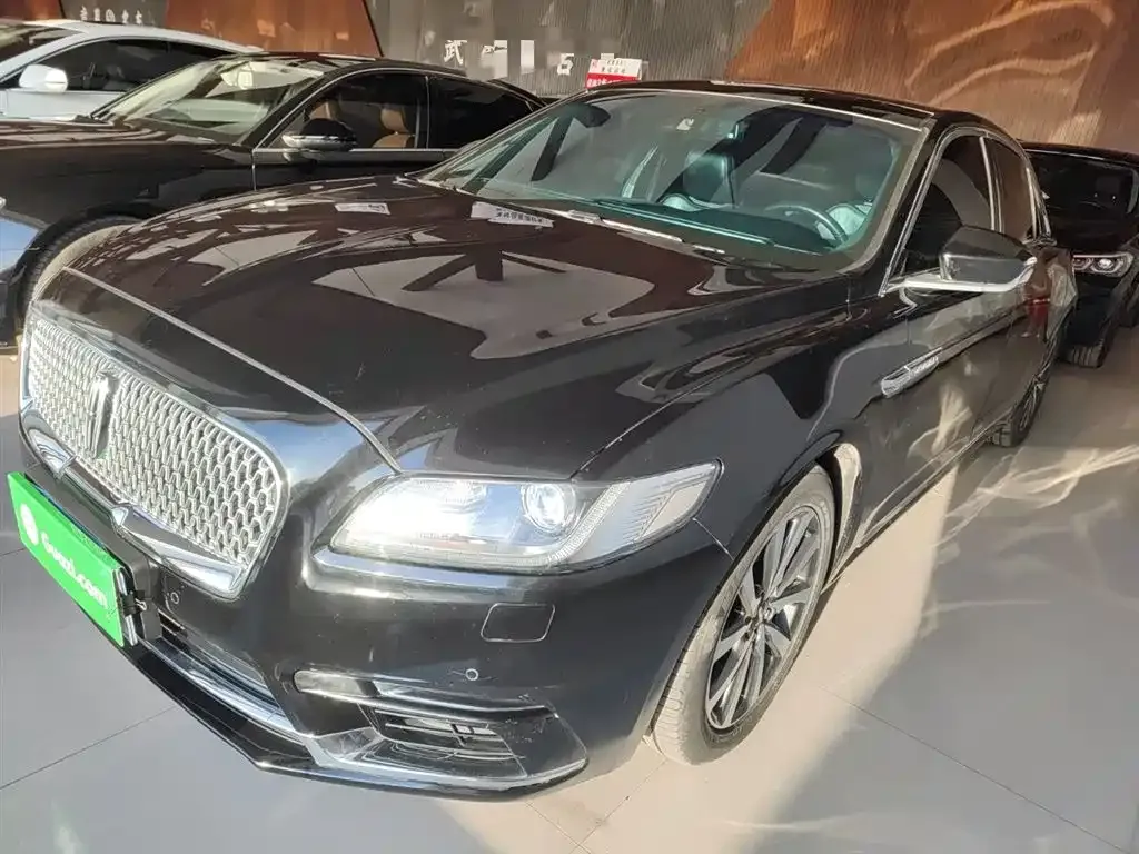 Lincoln Continental — фото 1