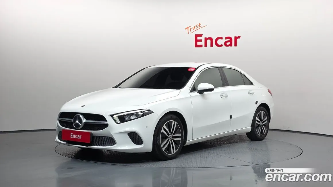 Mercedes-Benz A-Class — фото 1