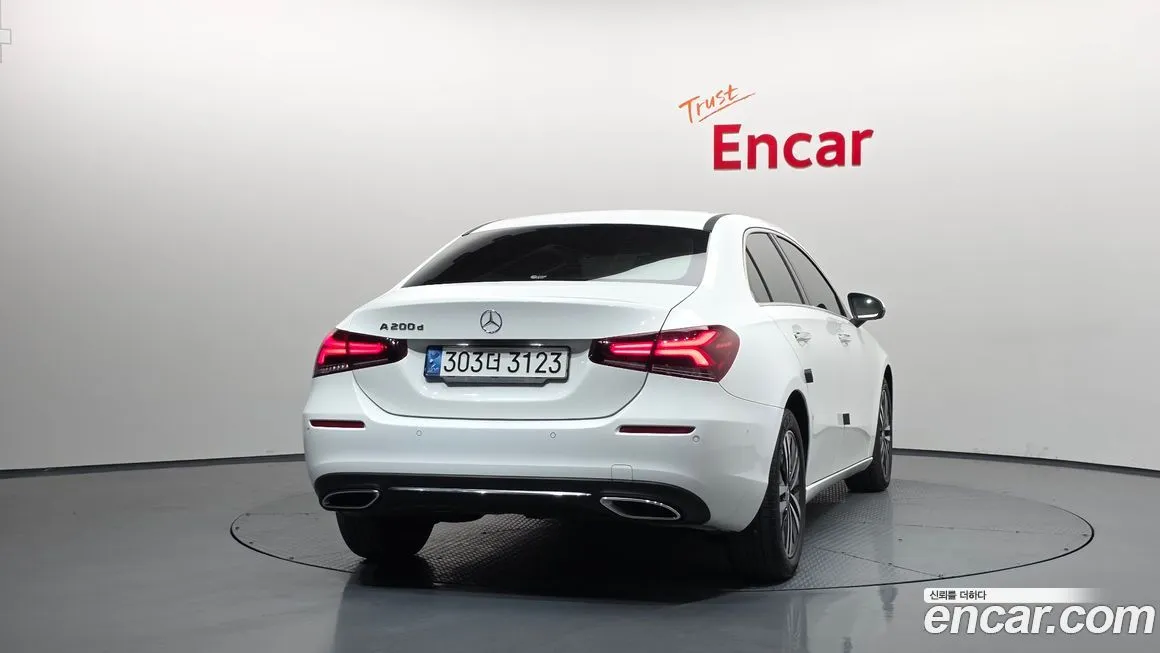 Mercedes-Benz A-Class — фото 4