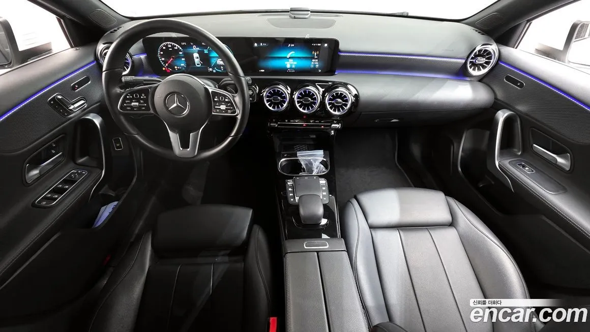 Mercedes-Benz A-Class — фото 7