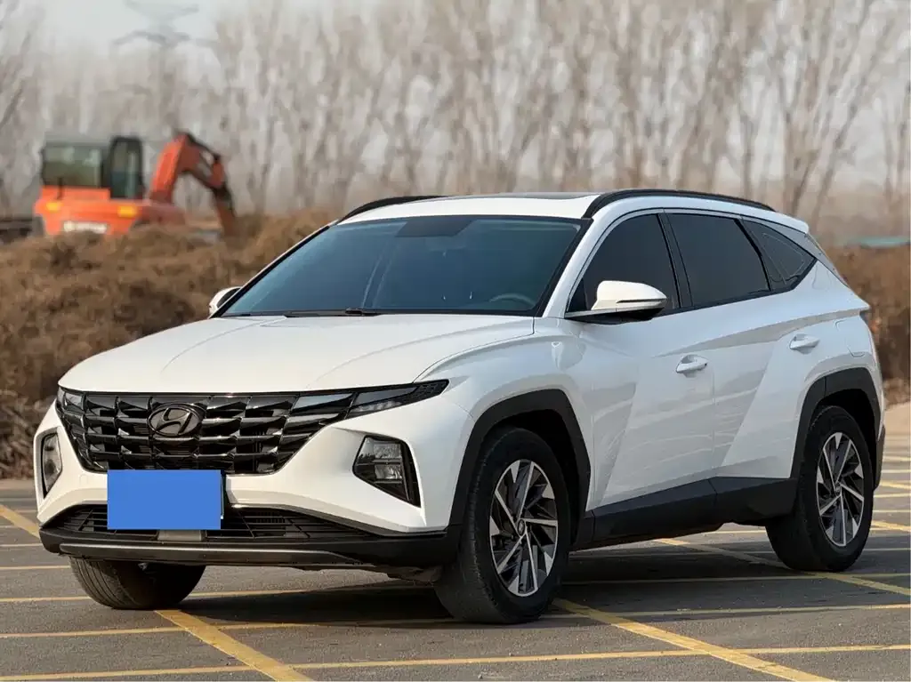 Hyundai Tucson — фото 1