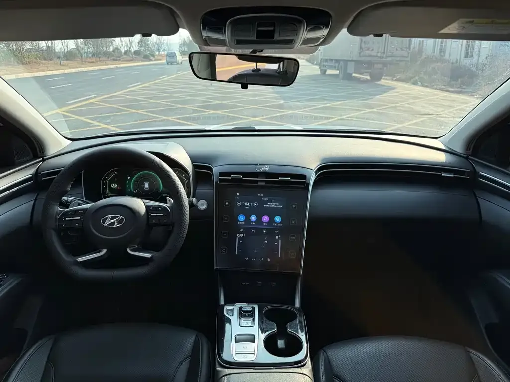 Hyundai Tucson — фото 6